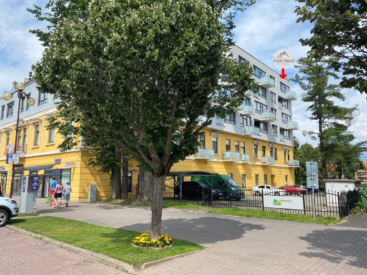 A-Partman Sk - Main Square - Private Parking - Mountain View - Top Floor - 82 M2 Poprad Dış mekan fotoğraf