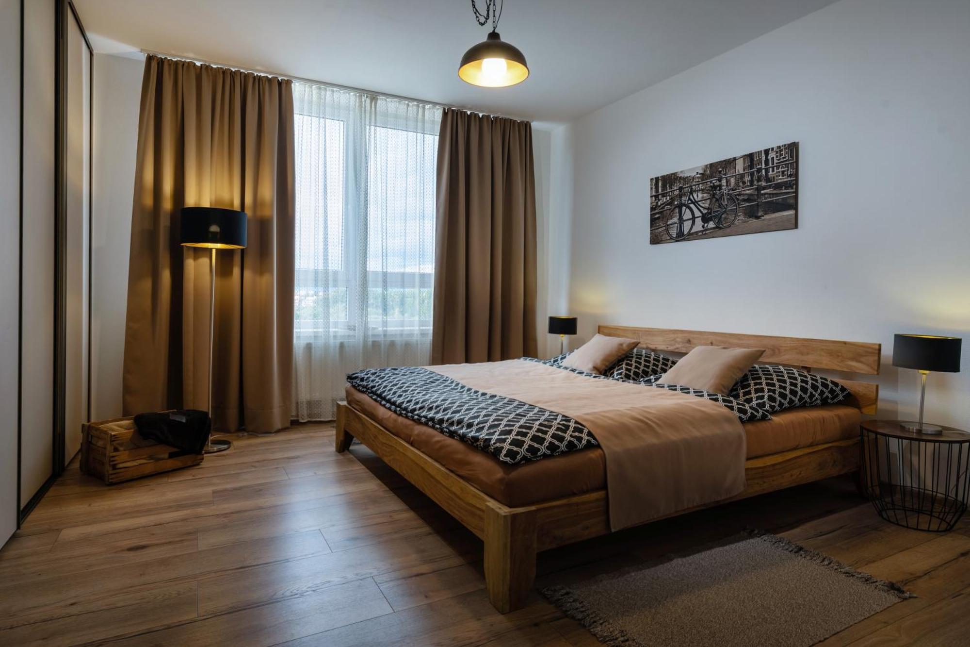A-Partman Sk - Main Square - Private Parking - Mountain View - Top Floor - 82 M2 Poprad Dış mekan fotoğraf