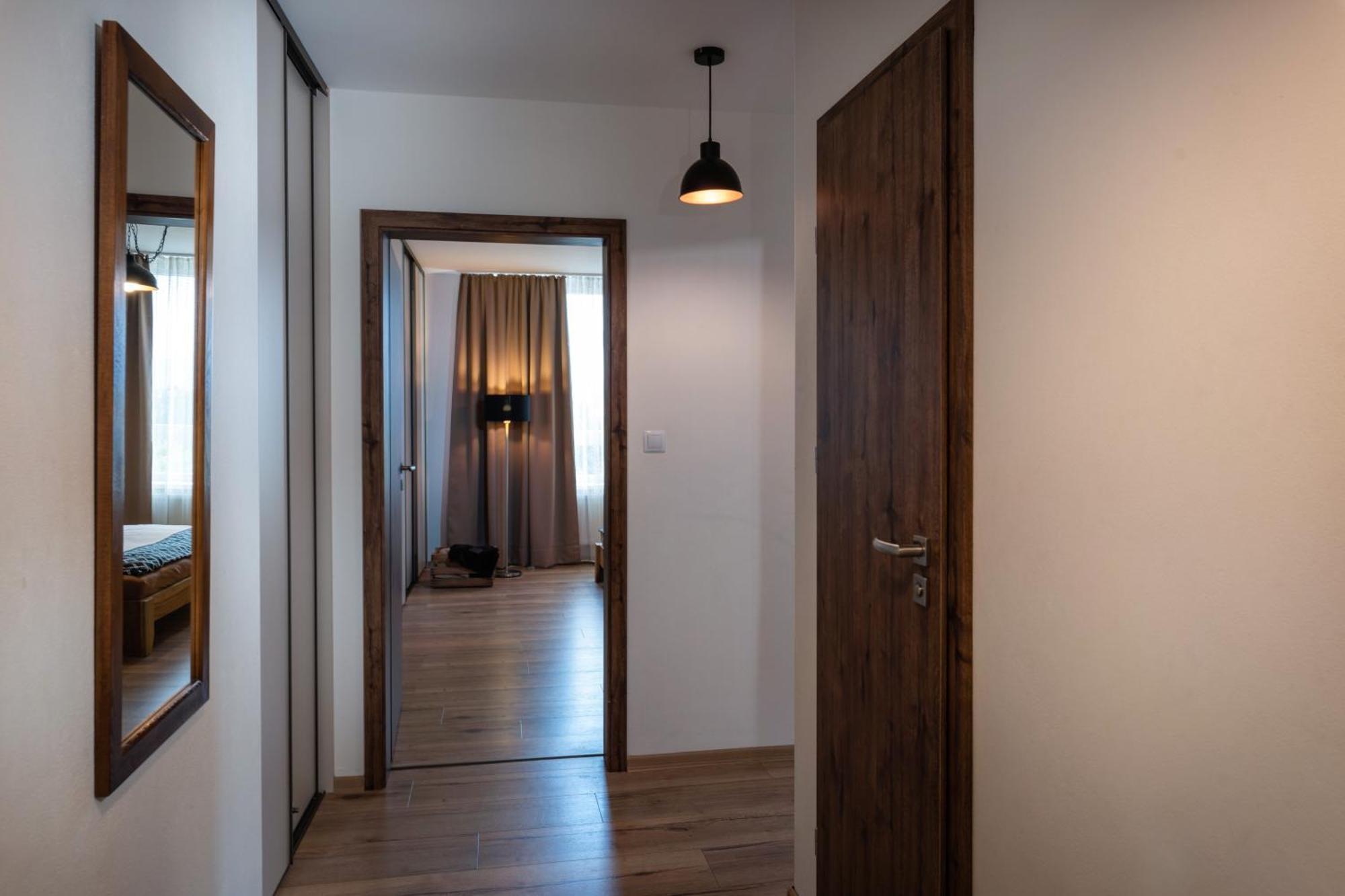 A-Partman Sk - Main Square - Private Parking - Mountain View - Top Floor - 82 M2 Poprad Dış mekan fotoğraf