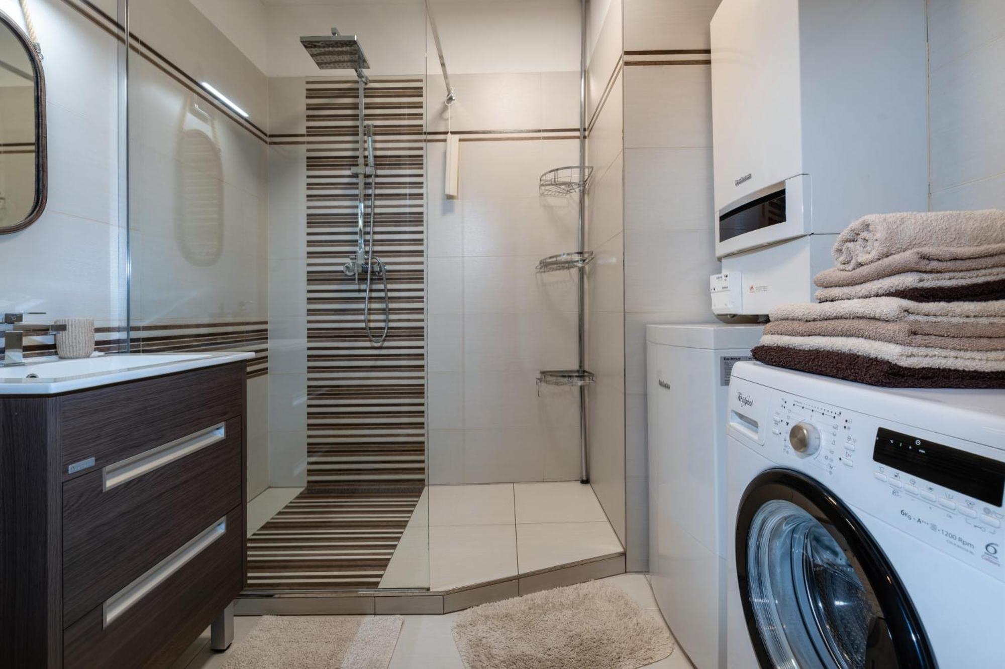 A-Partman Sk - Main Square - Private Parking - Mountain View - Top Floor - 82 M2 Poprad Dış mekan fotoğraf